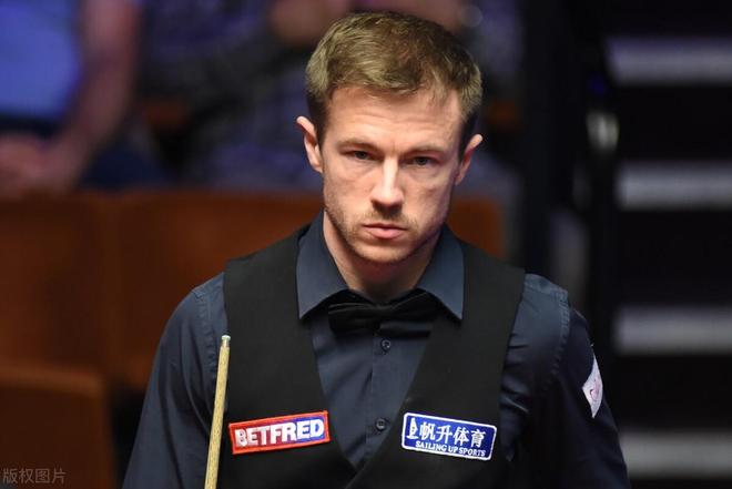 坐拥主场之 坐拥主场之